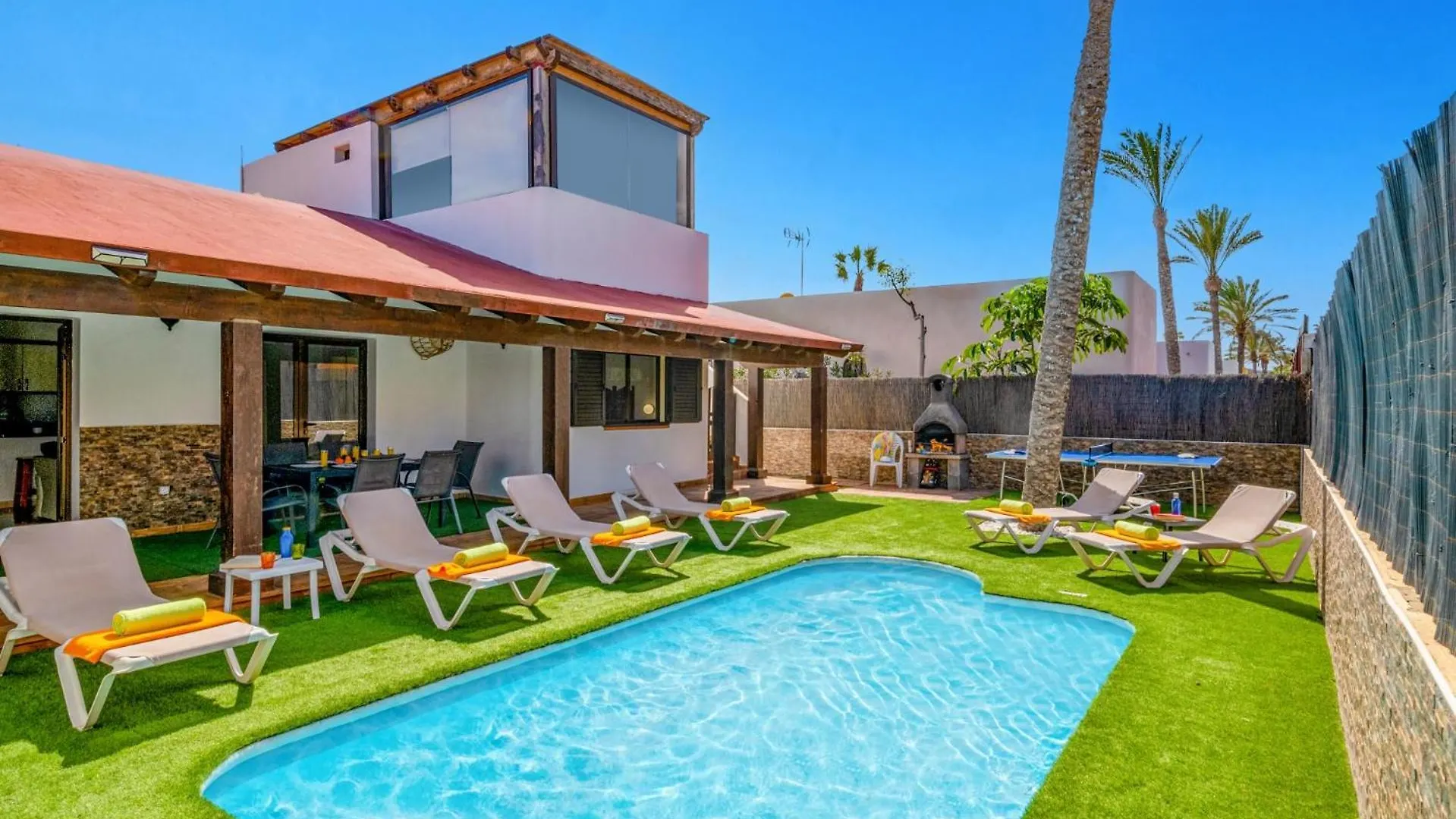 Villa Casablanca By Villa Plus Коральео